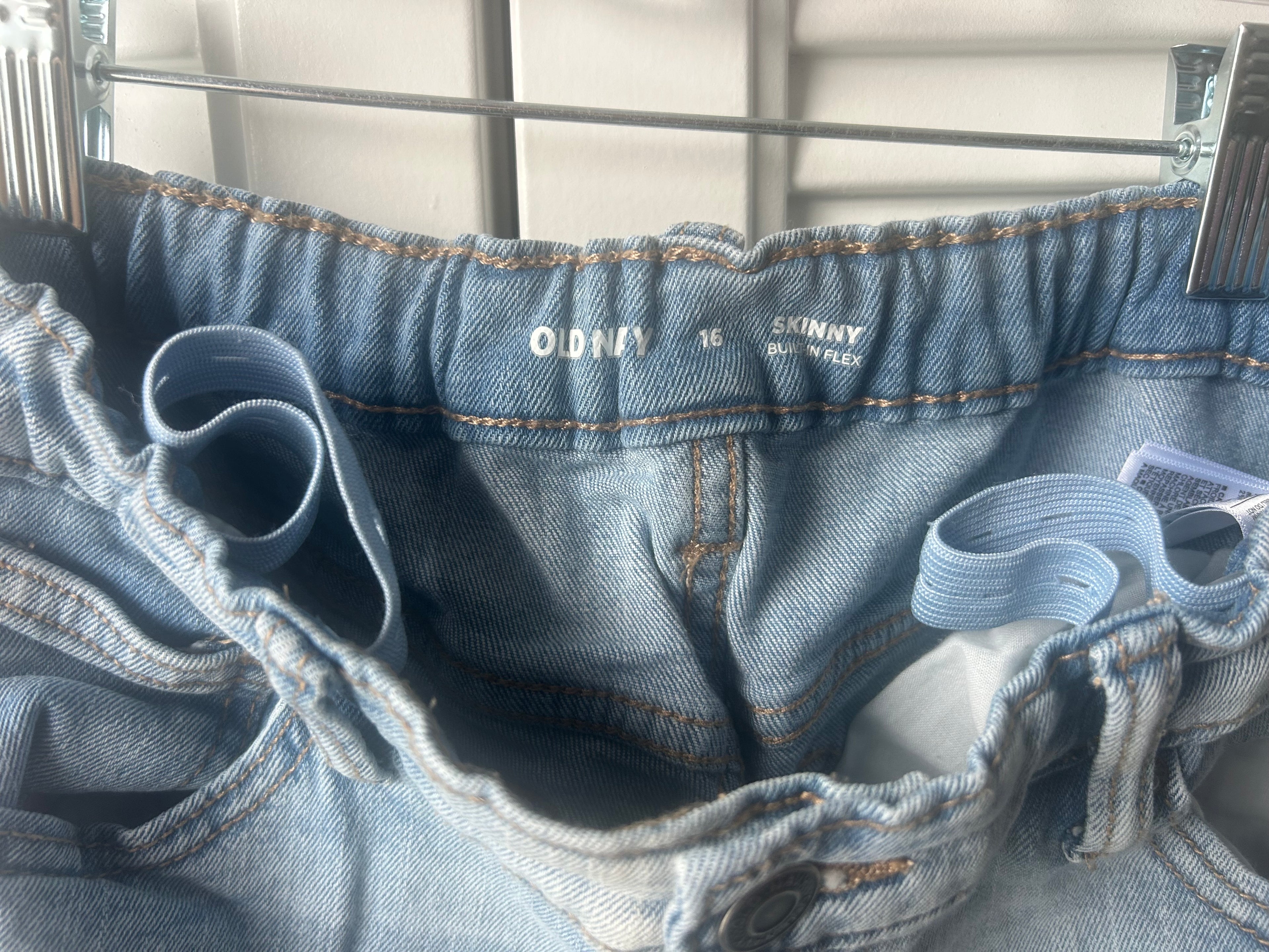 Old Navy youth 16