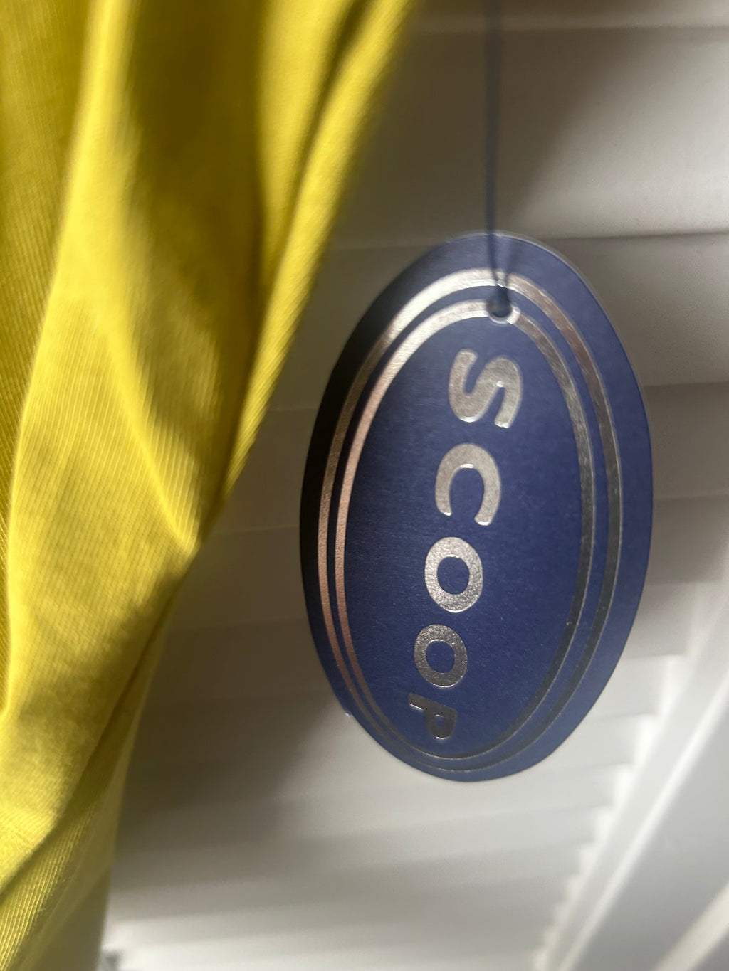 Scoop Tee (M/8-10)