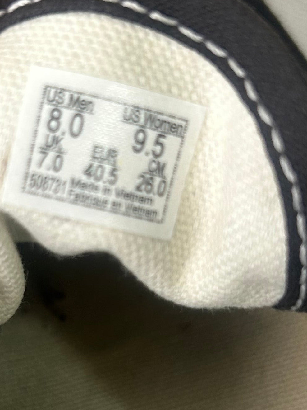Vans Sneakers (M8/W9.5)