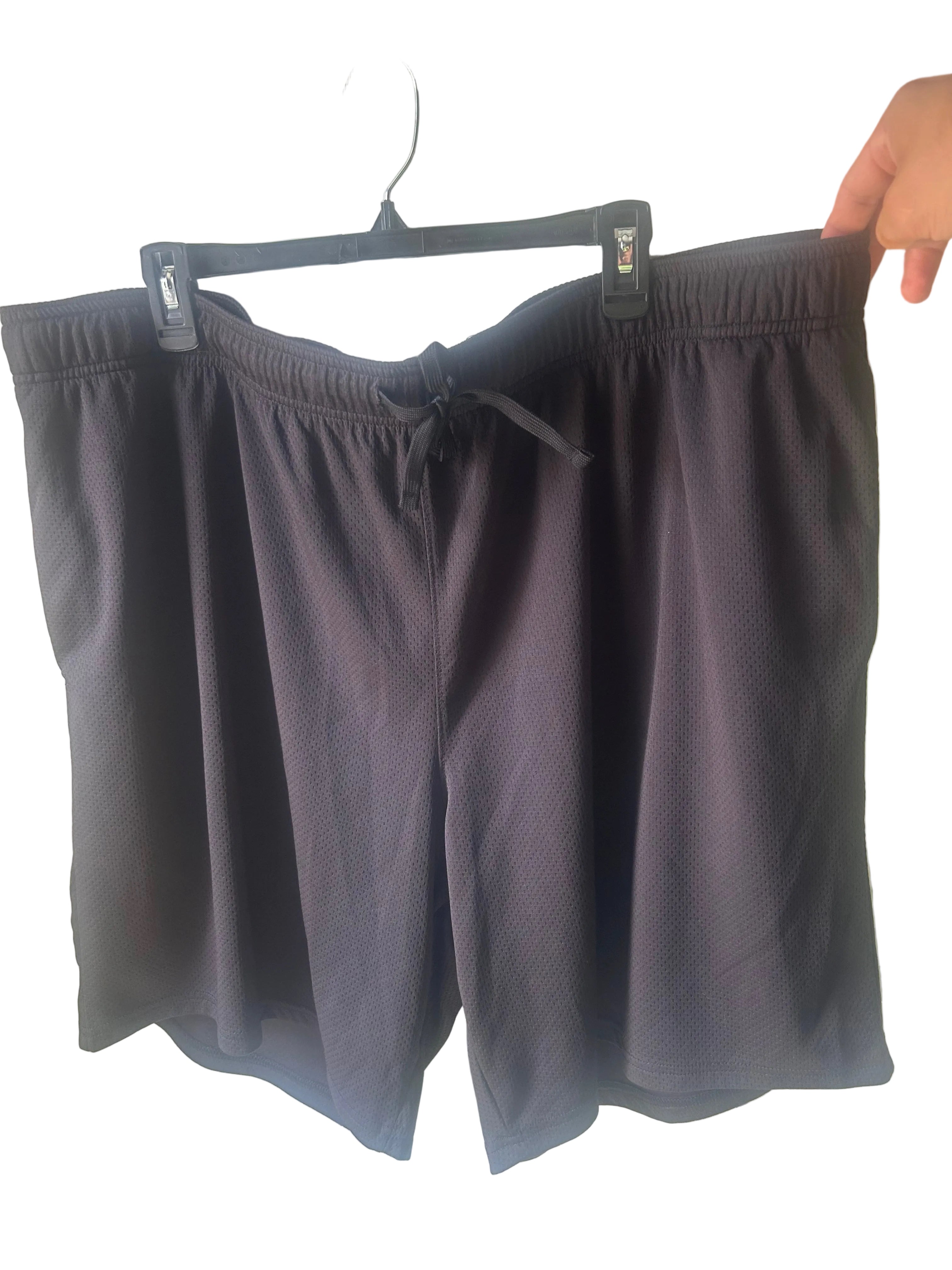Athletic Works shorts (3XL)