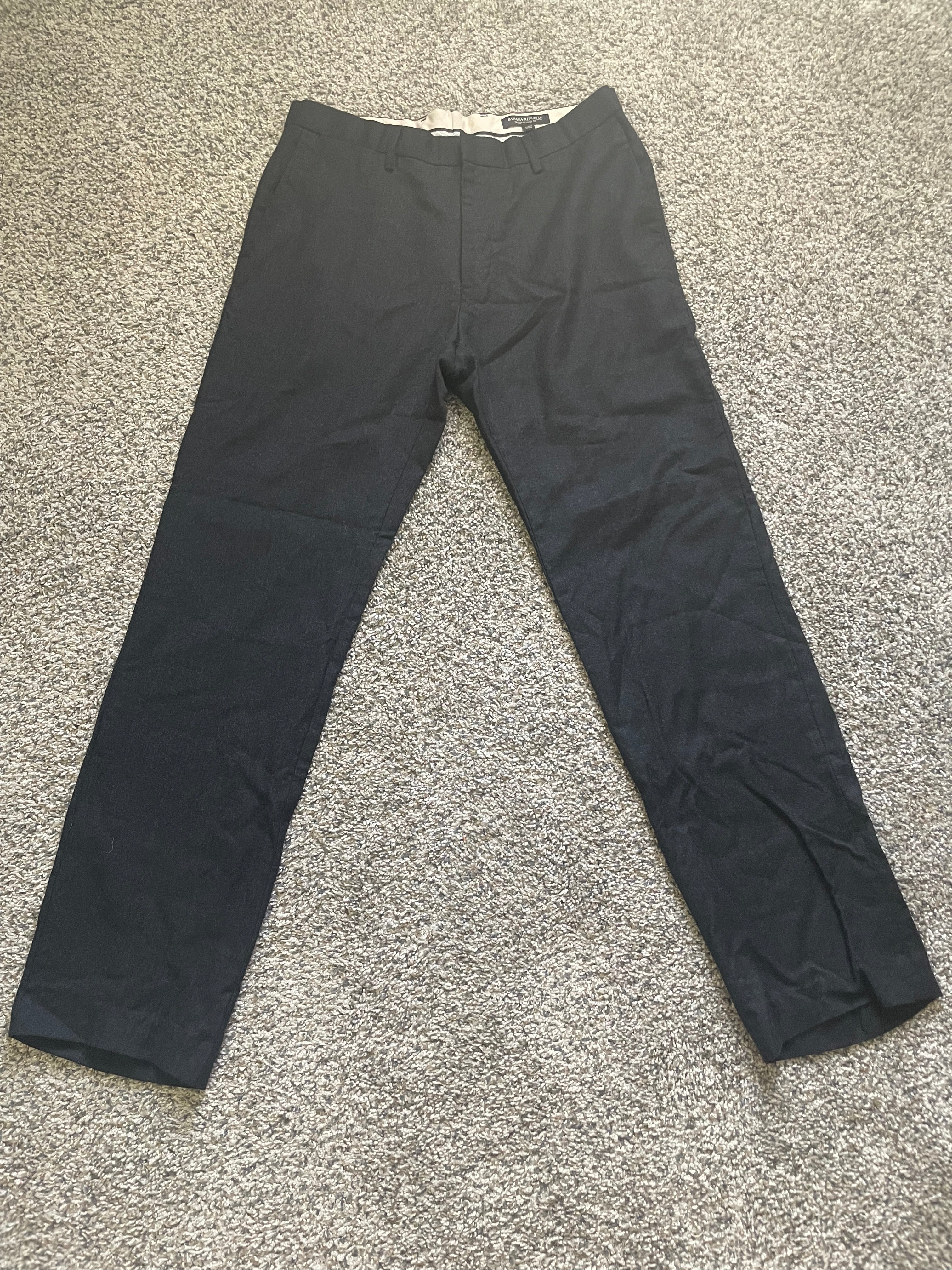 Banana Republic pants (33x34)