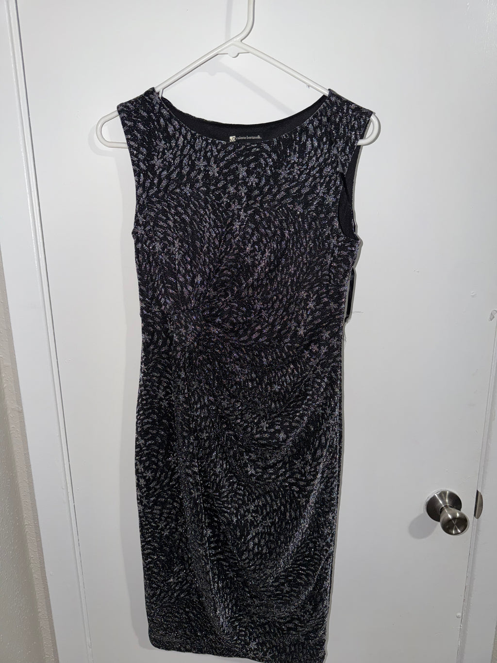 Valerie Bertinelli Dress (s.4)