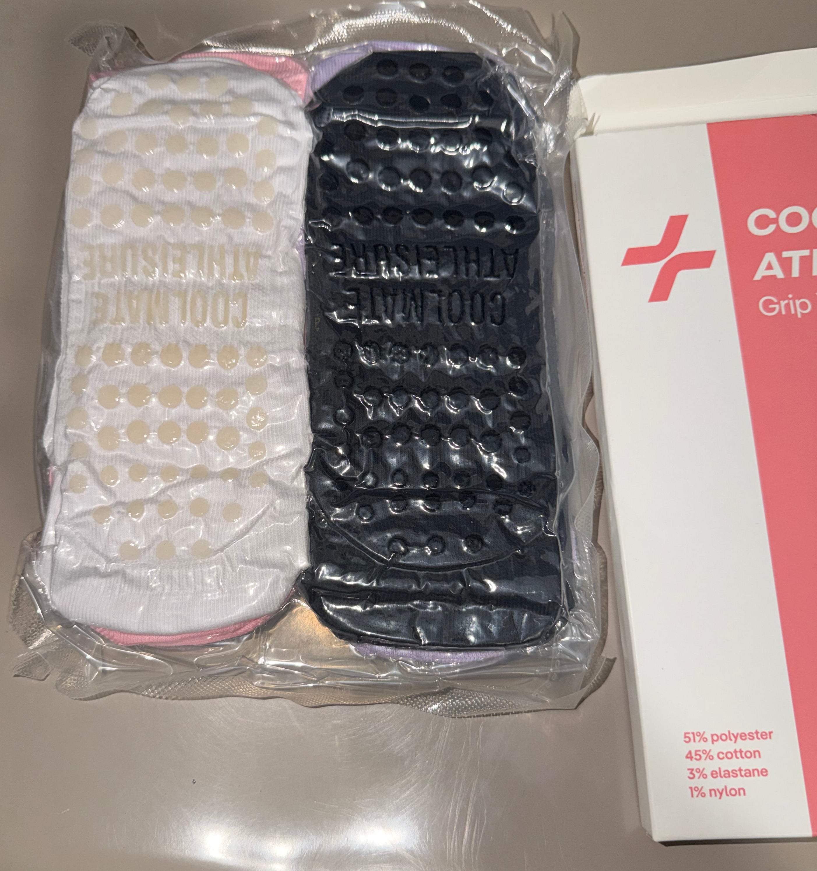 Athletic grip socks (6-10)