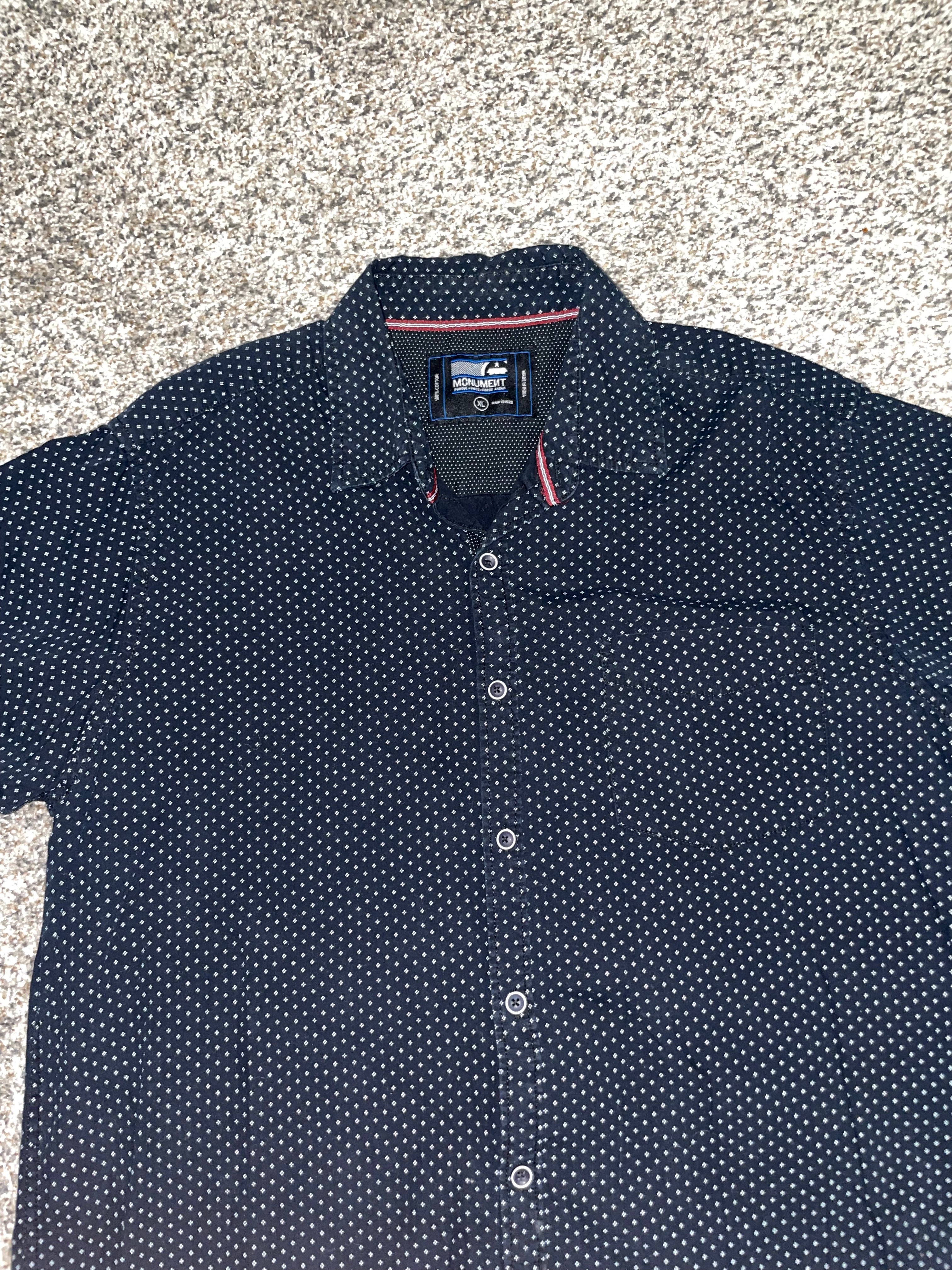 Monument Button Up (XL)